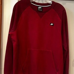 Nike Men's Red crewneck sweatshirt